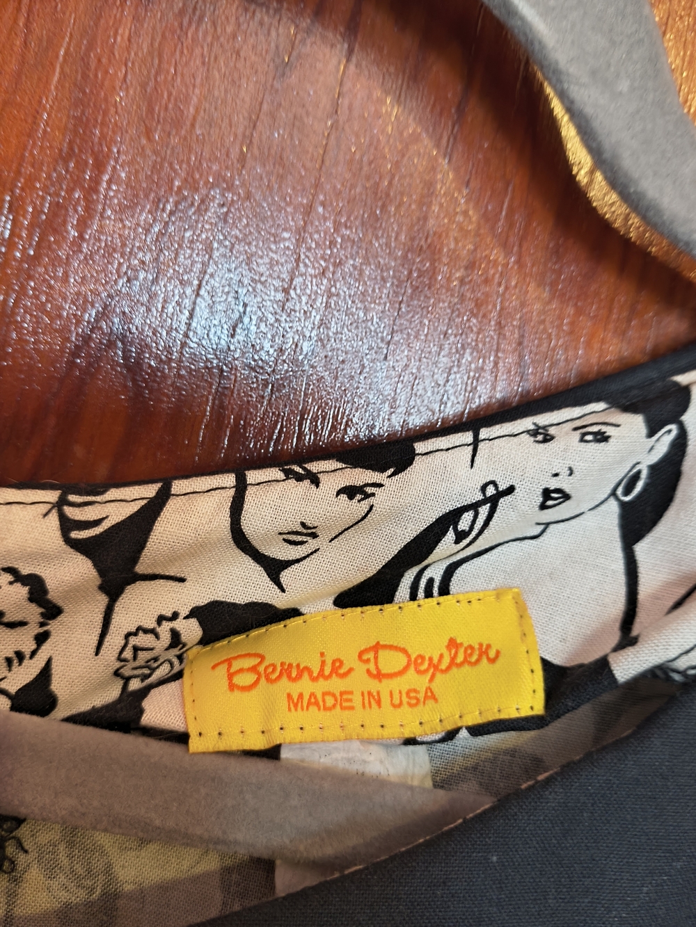 Bernie Dexter Photo Booth Face Novelty Print Dress Black/White Rockabilly - Picture 2 of 11